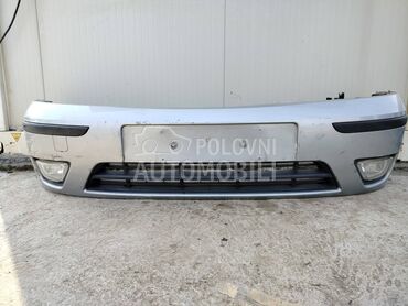 Prednji branik za Ford Focus od 2001. do 2005. god.