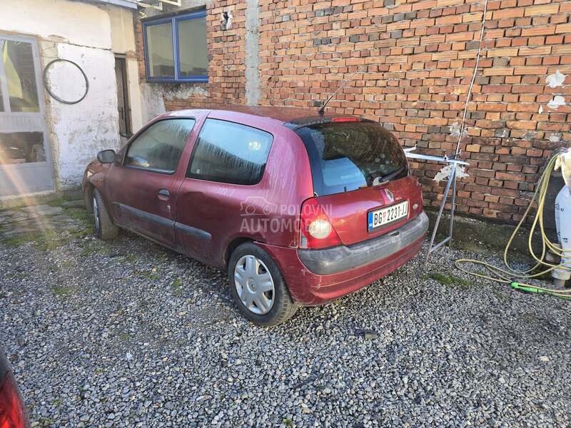 Renault Clio 