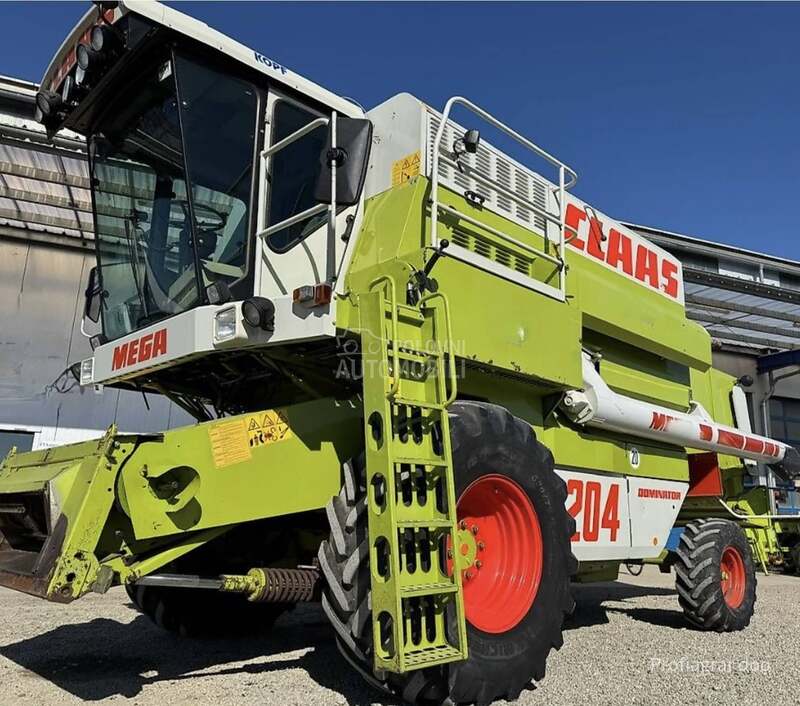 Claas Mega 204