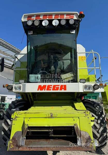 Claas Mega 204