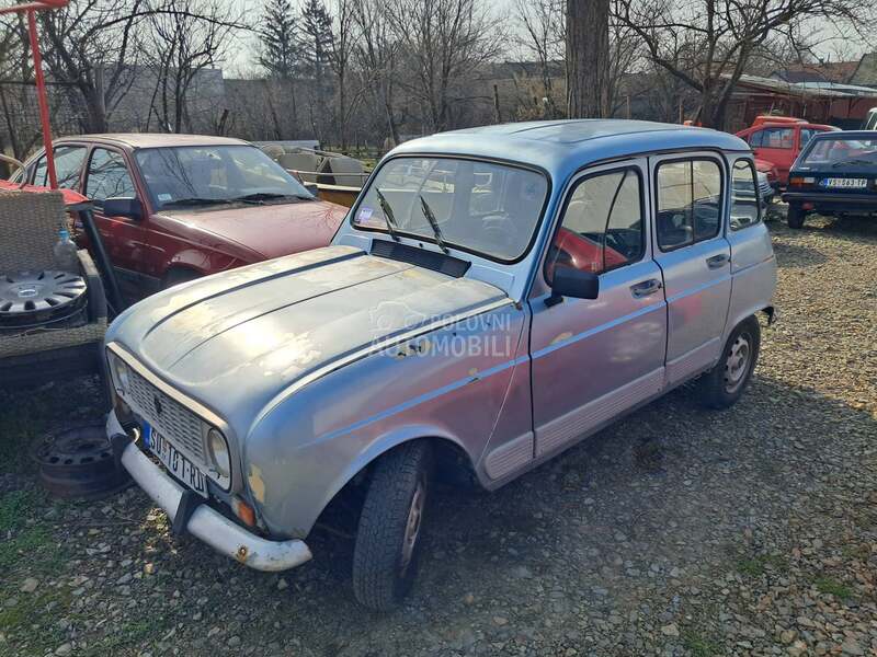 Renault R 4 Rendzer