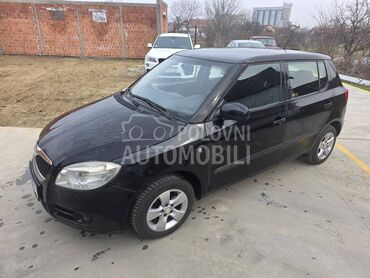 Škoda Fabia 1.4 tng