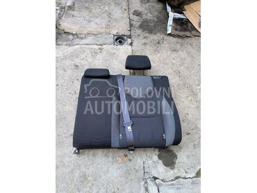 Naslon zadnjeg levog sedista za Peugeot 308