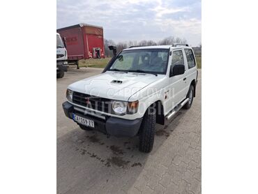 Mitsubishi Pajero 