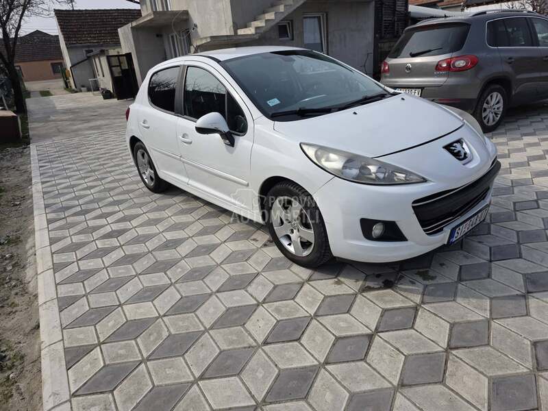 Peugeot 207 