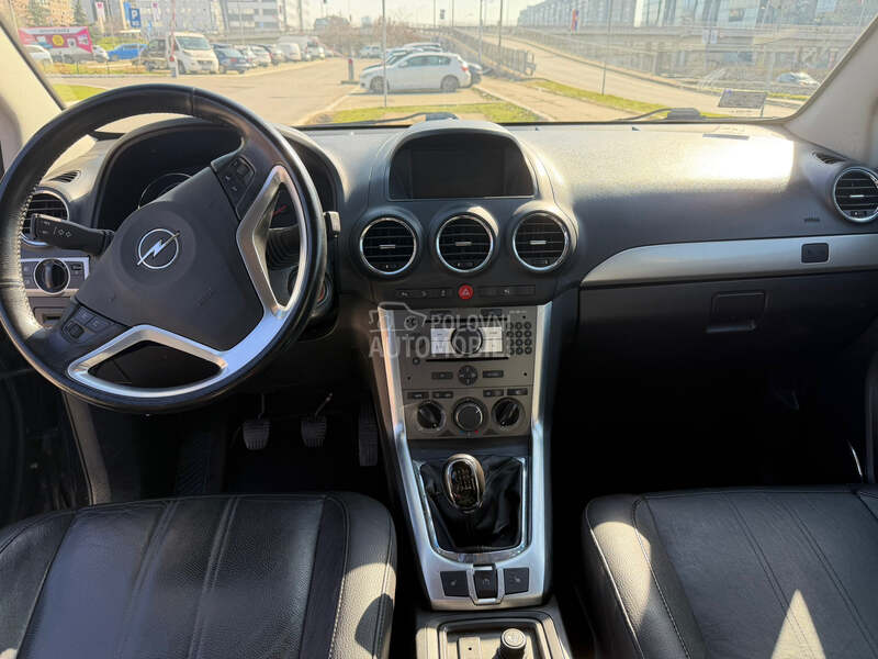 Opel Antara 
