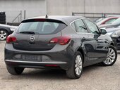 Opel Astra J 1.6 CDTI NAVl COSMO