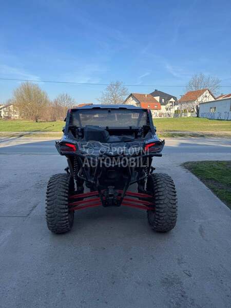 Can-Am Maverick x3 xds turbo R