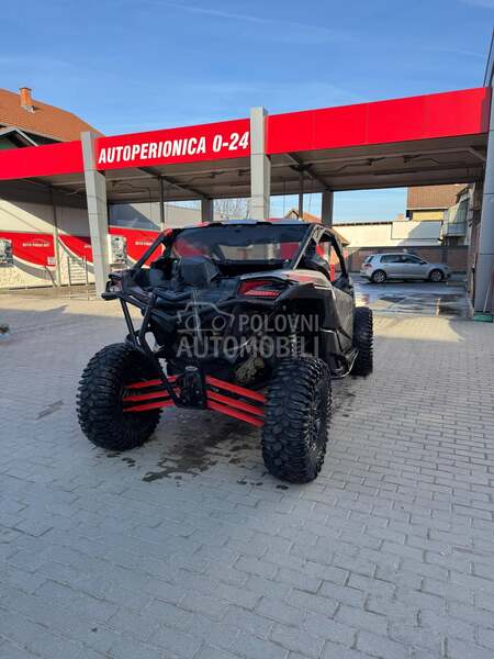 Can-Am Maverick x3 xds turbo R