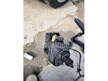 Rucica menjaca za Peugeot 308