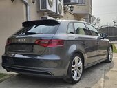 Audi A3 1.6 TDI //3 X SLINE