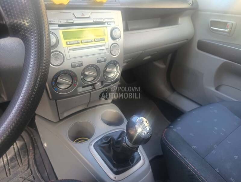 Mazda 2 1.4 hdi