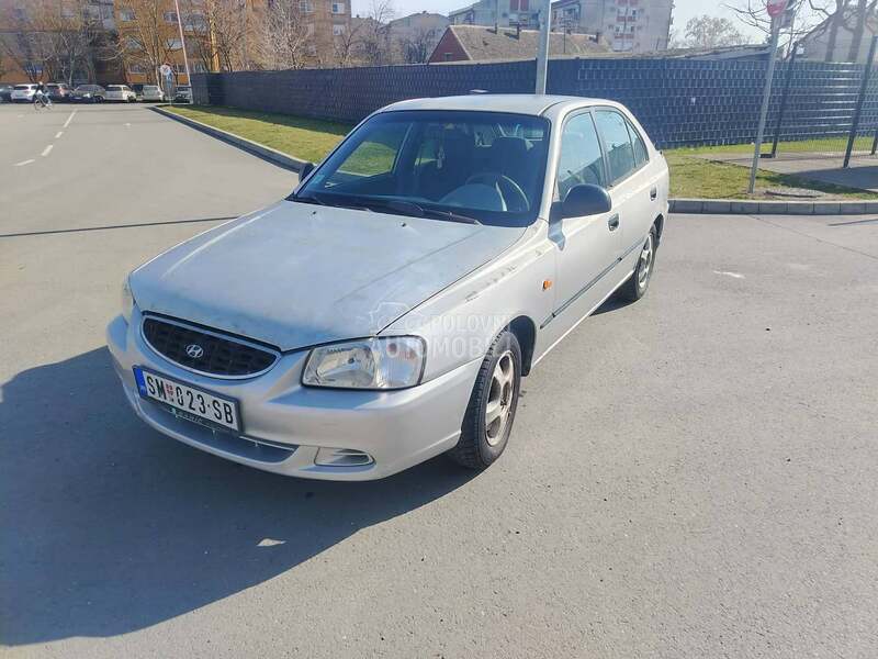 Hyundai Accent 