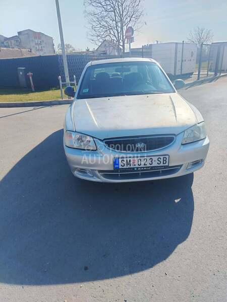 Hyundai Accent 