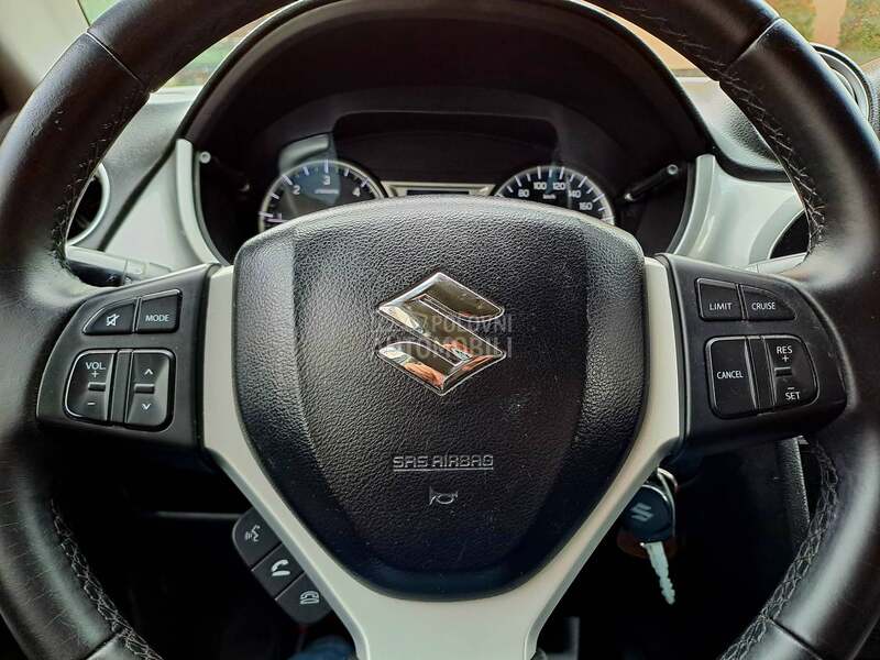 Suzuki Vitara 1.6 DDID diesel