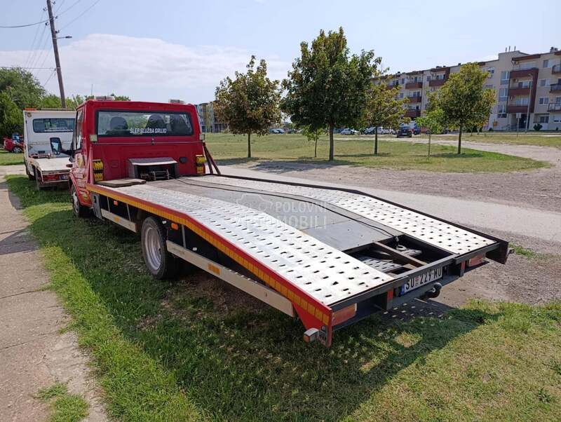 Ford tranzit 2.4 tddi