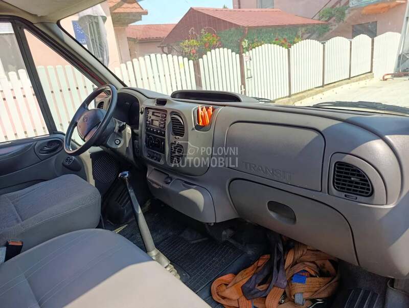 Ford tranzit 2.4 tddi