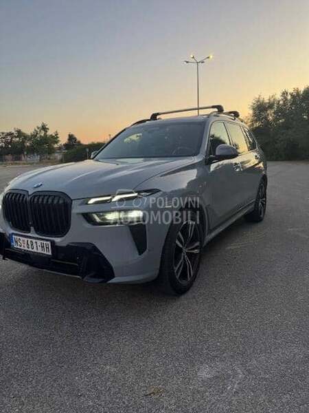 BMW X7 
