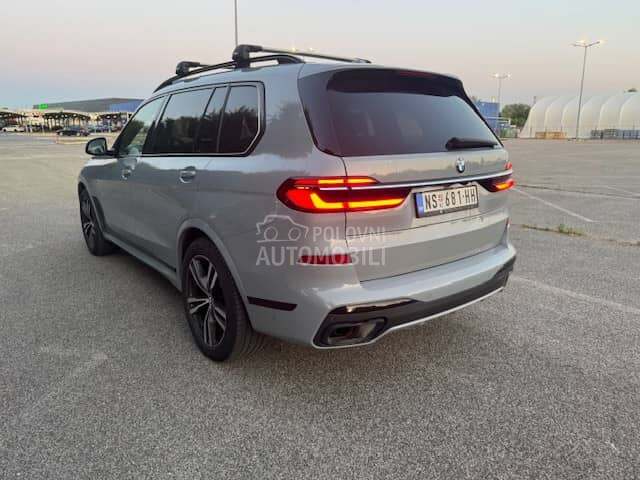BMW X7 
