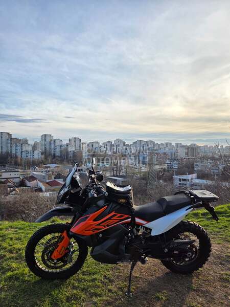 KTM 790 Adventure