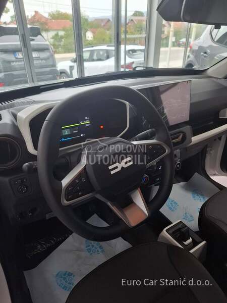 Dacia Spring EXTREME 100