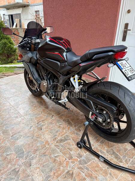 Honda CBR 650 R
