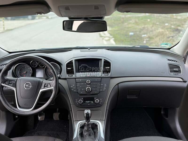 Opel Insignia 