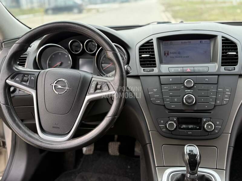 Opel Insignia 