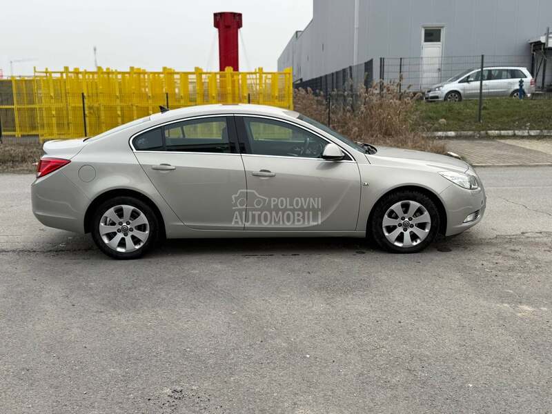 Opel Insignia 
