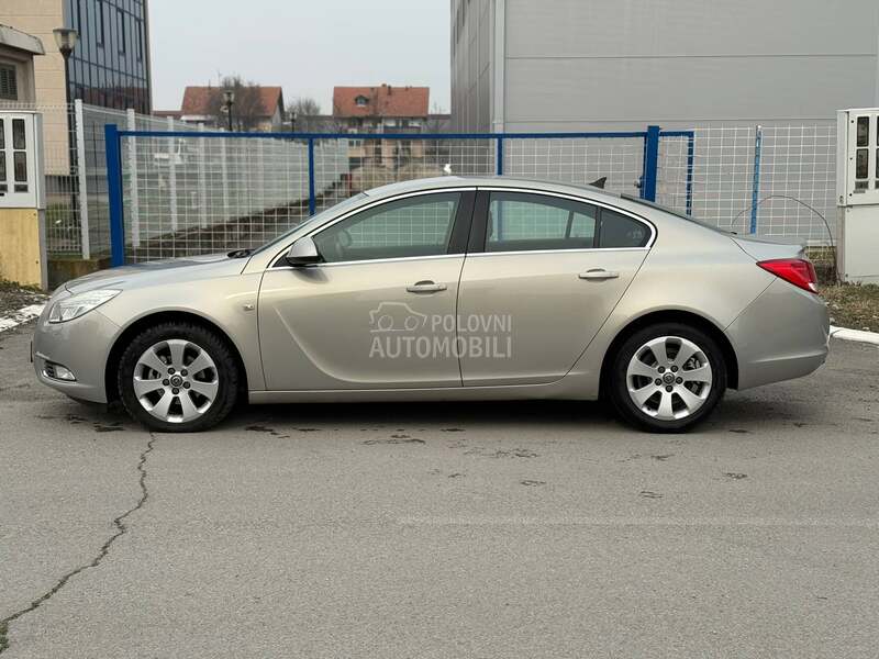 Opel Insignia 