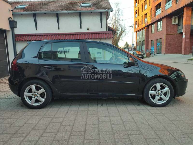 Volkswagen Golf 5 1.9 TDI