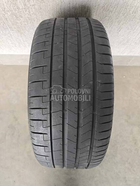 Pirelli 275/35 R23 Letnja