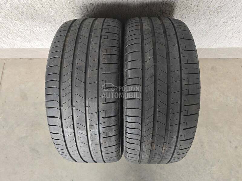 Pirelli 275/35 R23 Letnja