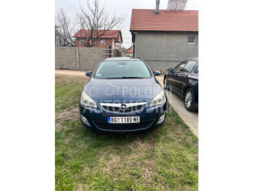 Opel Astra J 1.4 Turbo