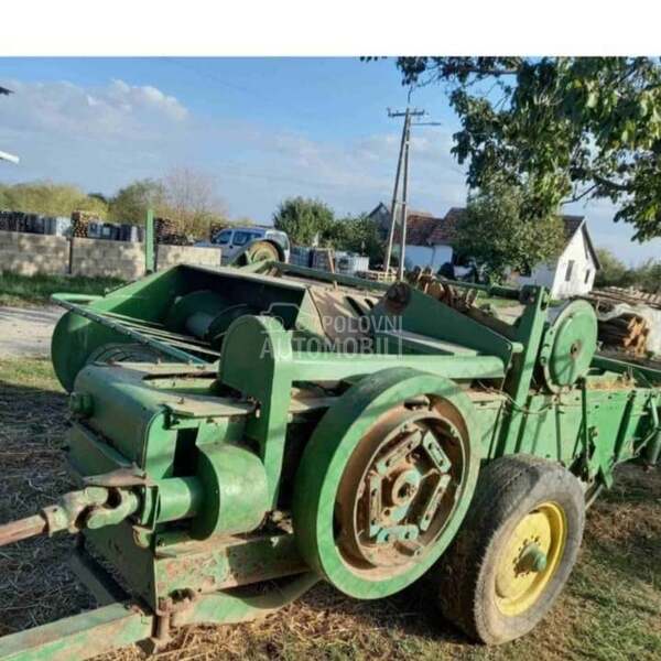 John Deere 214 b
