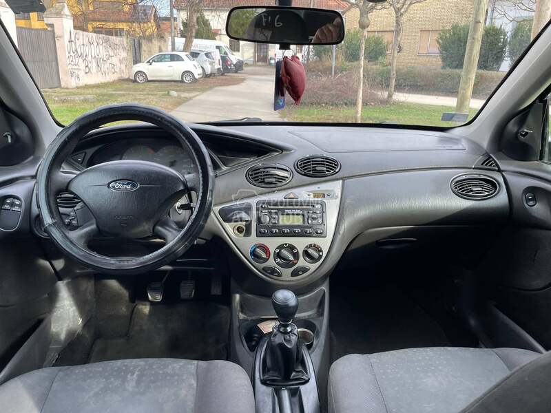 Ford Focus 1.8CDTI