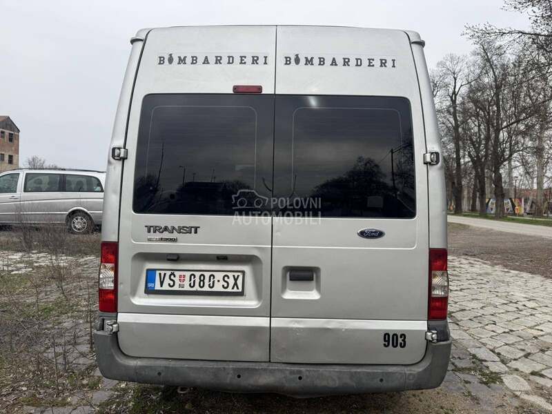 Ford Transit 