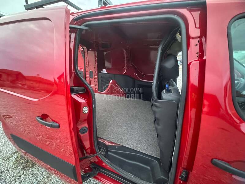 Citroen Berlingo maxi