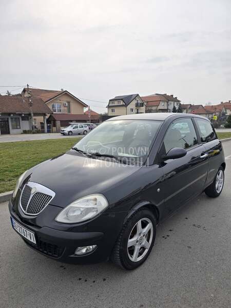Lancia Ypsilon 1.4