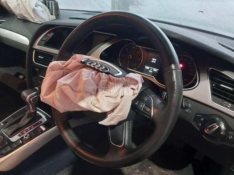 Audi A4 2.0 CJCA 2013. god. -  kompletan auto u delovima