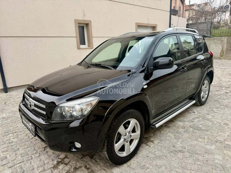 Toyota RAV 4 2.2 D4D