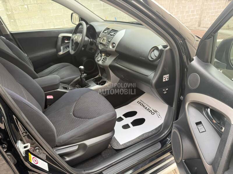 Toyota RAV 4 2.2 D4D