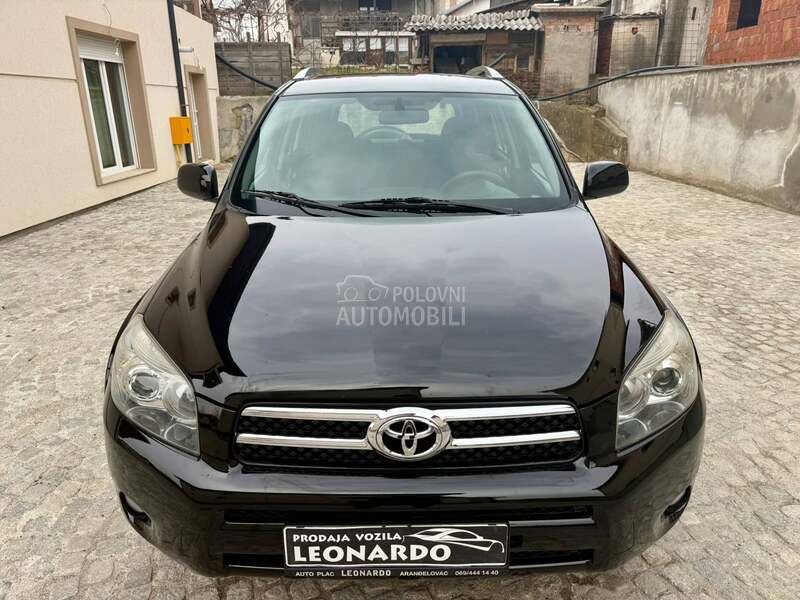 Toyota RAV 4 2.2 D4D