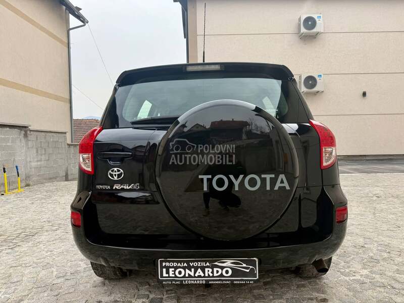 Toyota RAV 4 2.2 D4D