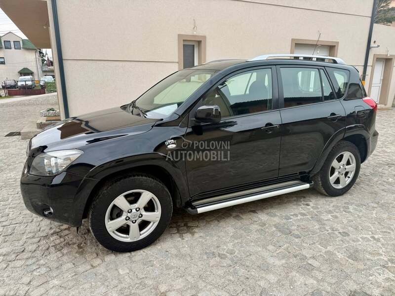 Toyota RAV 4 2.2 D4D