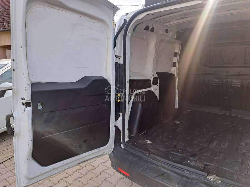 Fiat Doblo 1.4 C.N.G