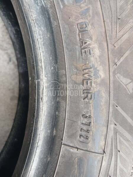 Goodyear 195/65 R15 Zimska