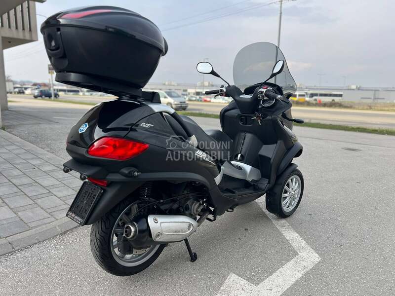 Piaggio Mp3 LT
