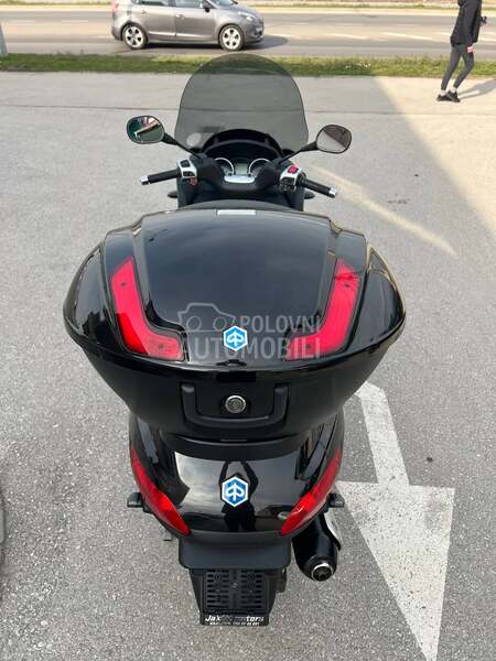Piaggio Mp3 LT
