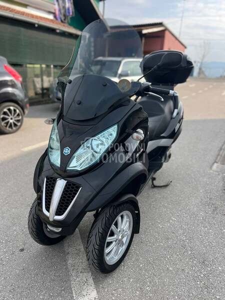 Piaggio Mp3 LT